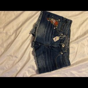 EUC NoFuze Jeans denim jeans. Size 3.
